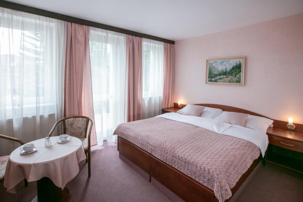 Hotel-Pension Kamyk ปราก ภายนอก รูปภาพ
